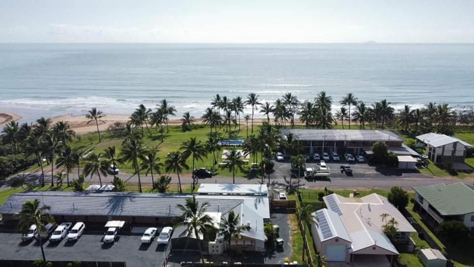 Sarina Beach Motel Grasstree Beach Exteriér fotografie