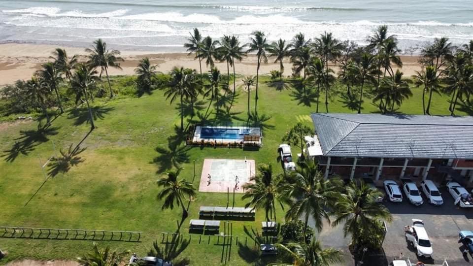 Sarina Beach Motel Grasstree Beach Exteriér fotografie